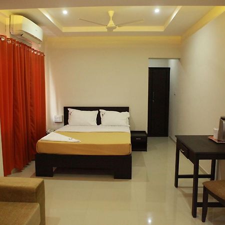 ริวา เรซิเดนซี Hotel ปาลักกัด ภายนอก รูปภาพ